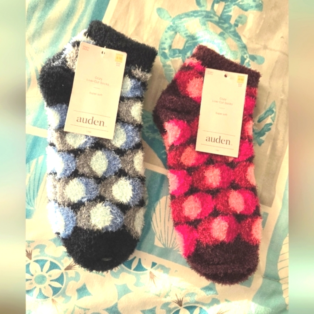 Auden Cozy Fuzzy Socks - Blue and Pink